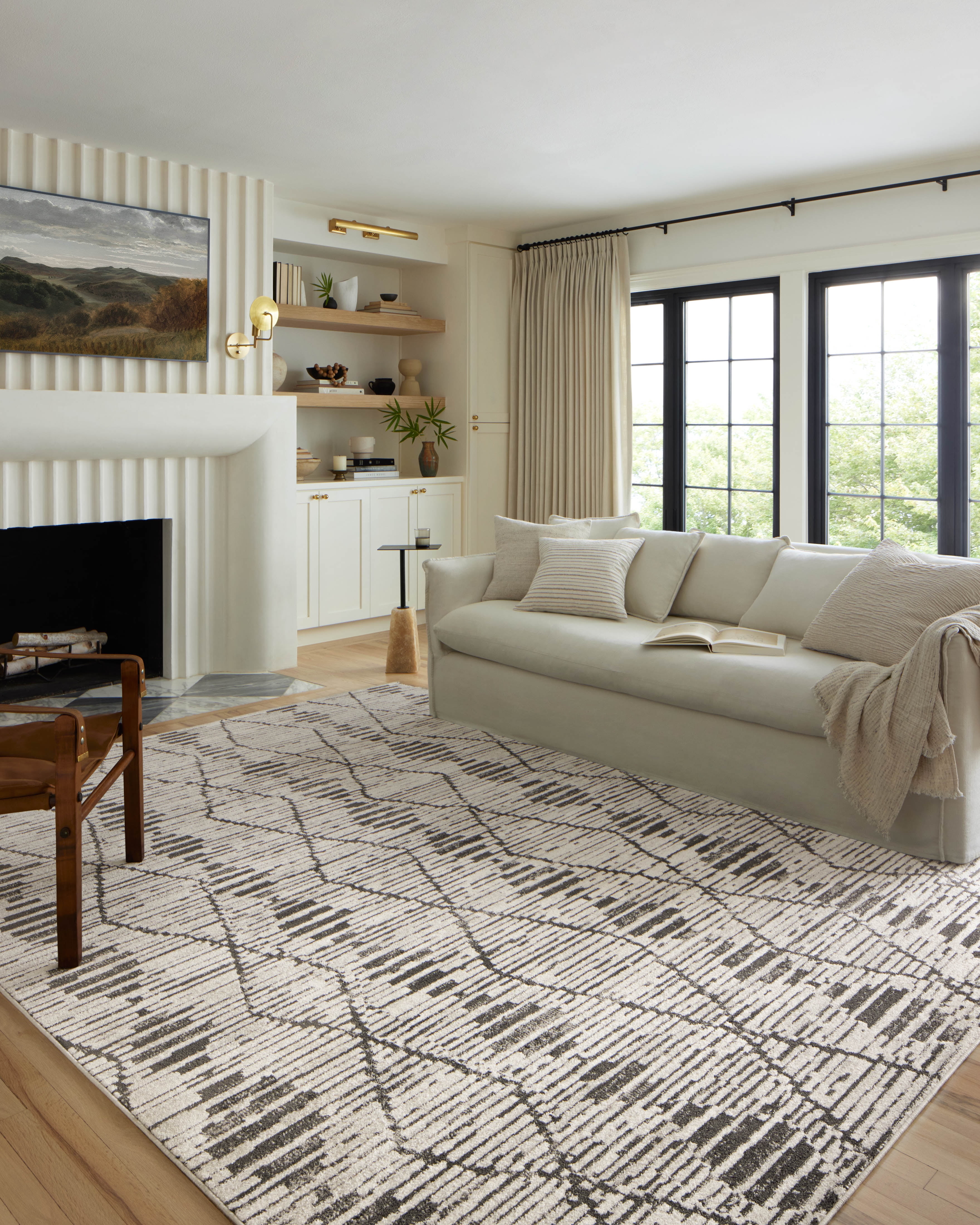 Loloi Kamala Charcoal / Dove 4'-0" x 6'-0" Accent Rug