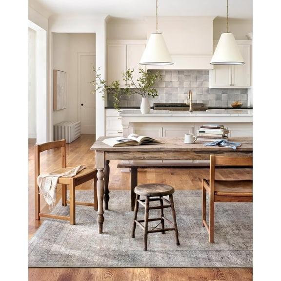 Loloi II Wynter WYN-03 Silver / Charcoal Oriental Area Rug 7'-6" x 9'-6"