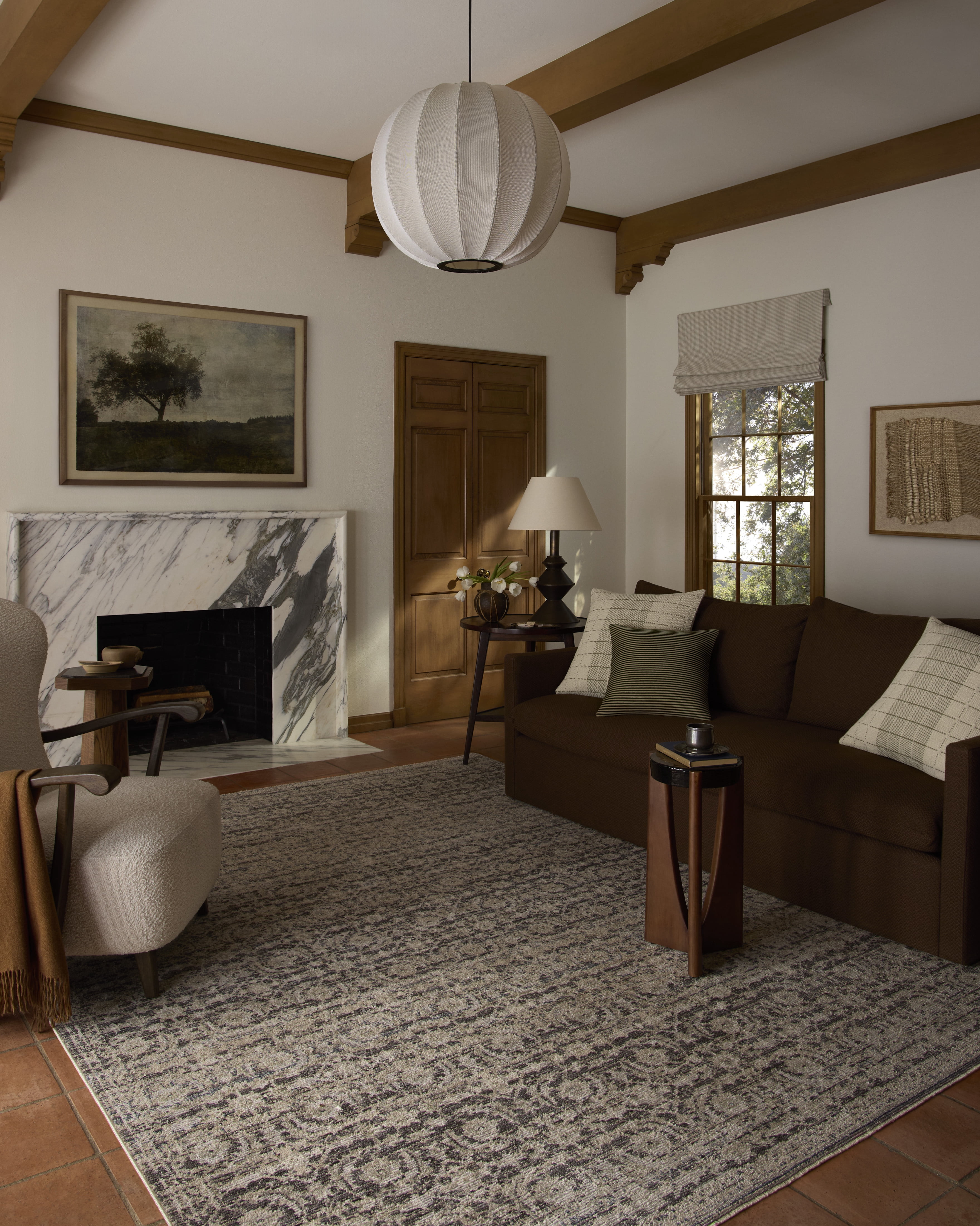 Loloi Milena Linen / Midnight 5'-2" x 7'-6" Area Rug