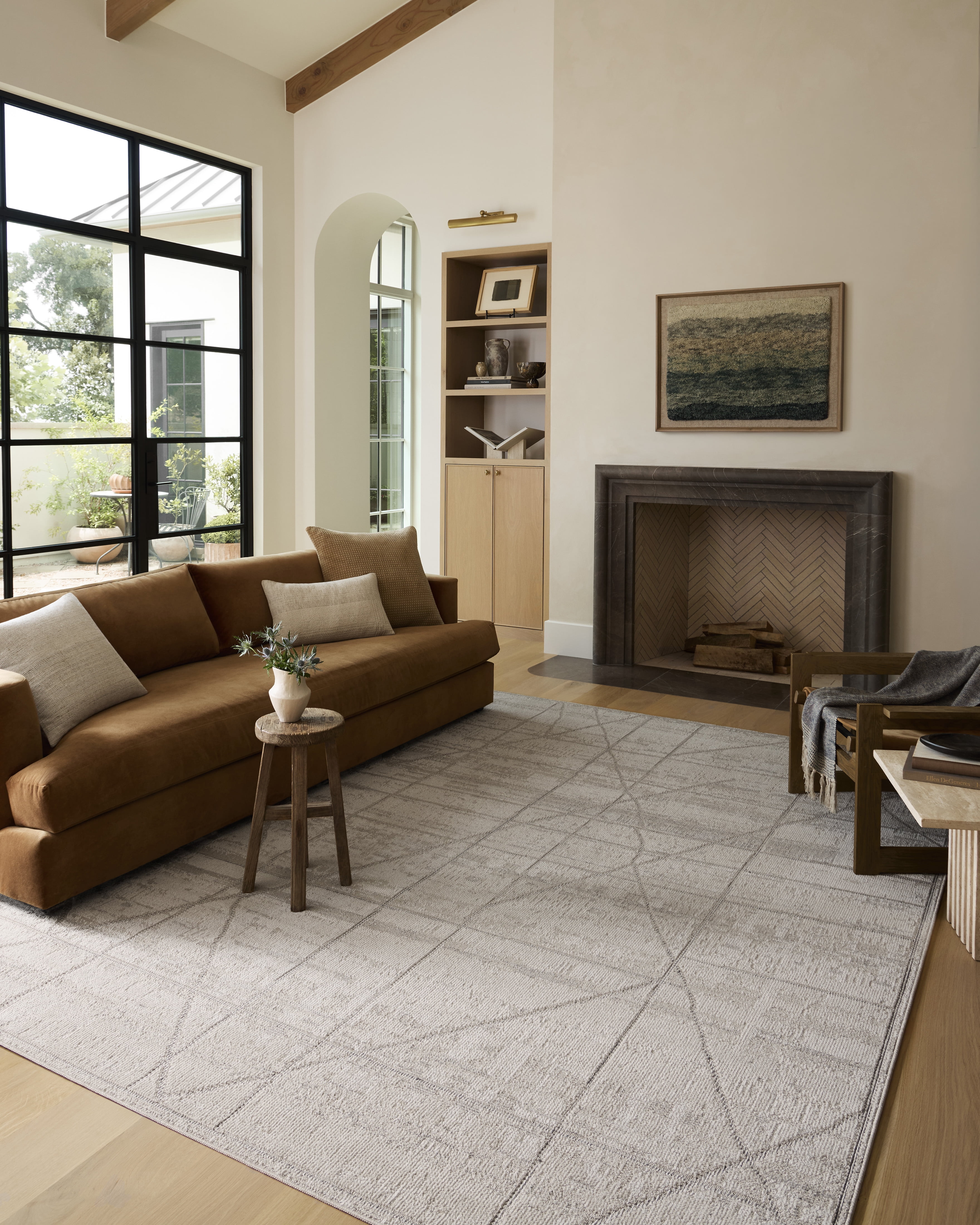 Loloi Roxie Ivory / Graphite 2'-7" x 15'-0" Area Rug