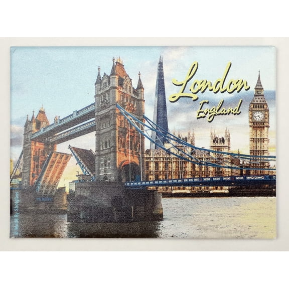 London England Tower Bridge Fridge Collector's Souvenir Magnet 2.5" X 3.5"