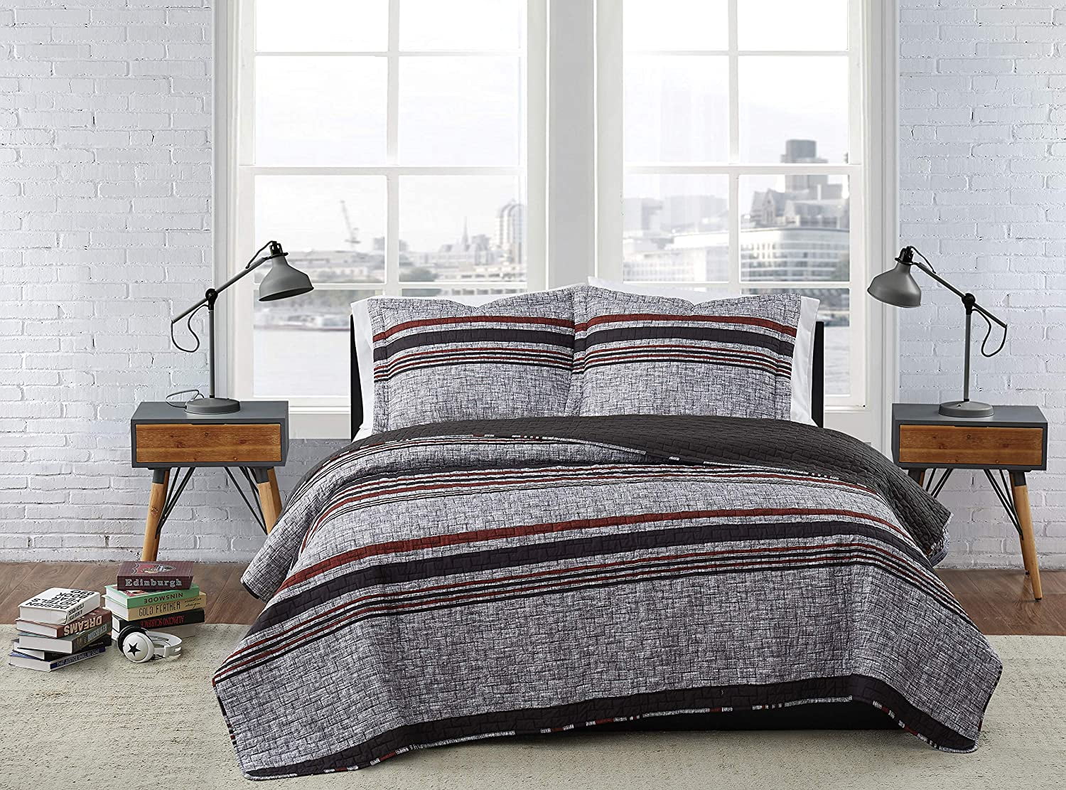 Black and Gray Reversible Microfiber Twin Quilt Set
