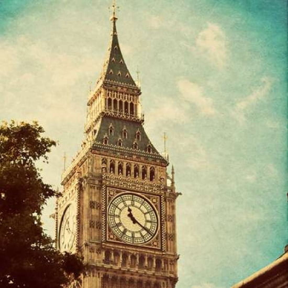 London Sights I Canvas Art - Emily Navas (24 x 24)