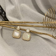 London Style Dangle earrings