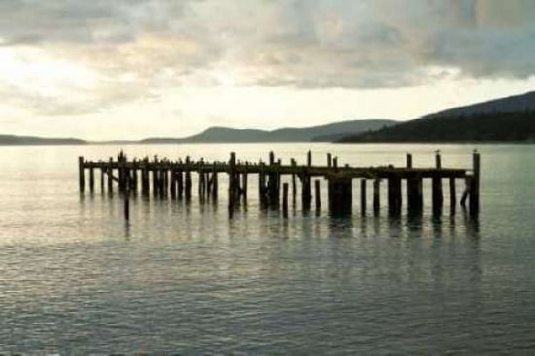 Lonely Dock Canvas Art - Dana Styber (12 x 18)