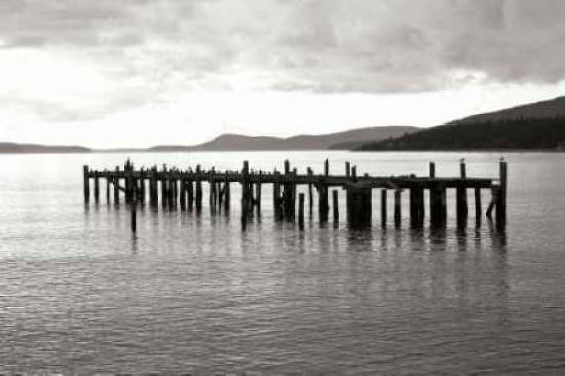 Lonely Dock Canvas Art - Dana Styber (24 x 36)