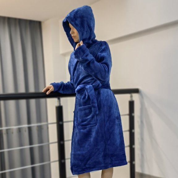 Long Flannel Winter Bathrobes for Women Fuzzy Fleece Hoodie Night Dress Nightgowns Cozy Warm Loungewear with Pockets New Sleepshirts for Women Dark Blue M