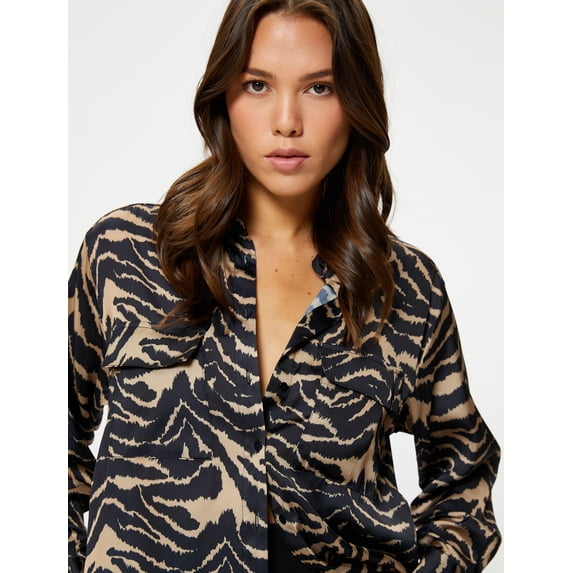 Long Sleeve Buttoned Satin Shirt