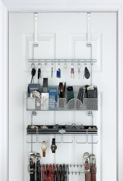 Hanging 2025 belt rack