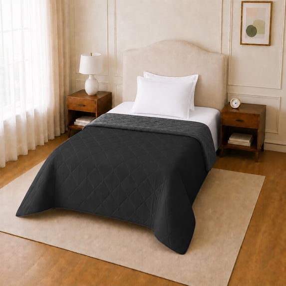 Loomsnest Diamond Quilted Twin Comforter, All Season, Soft, Lightweight, Reversible Down Alternative Duvet Insert (Black & Dark Gray)