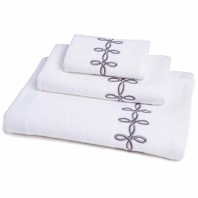 Loops 3Piece Embroidered Bath Towel Set