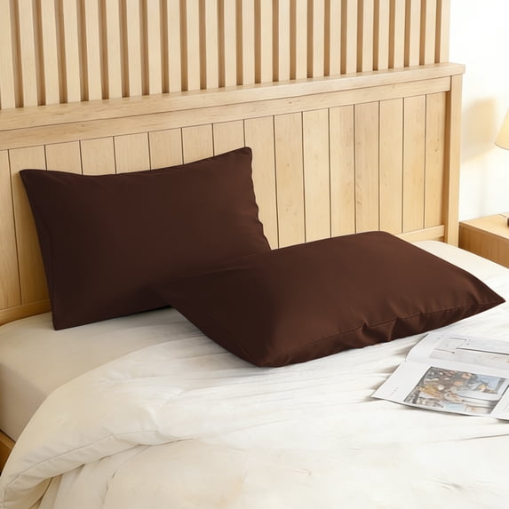Lorviah 2 Pack Queen Pillowcases 20"x30", Premium Cotton Ultra Soft & Breathable Pillow Cases with Envelope Closure, Brown