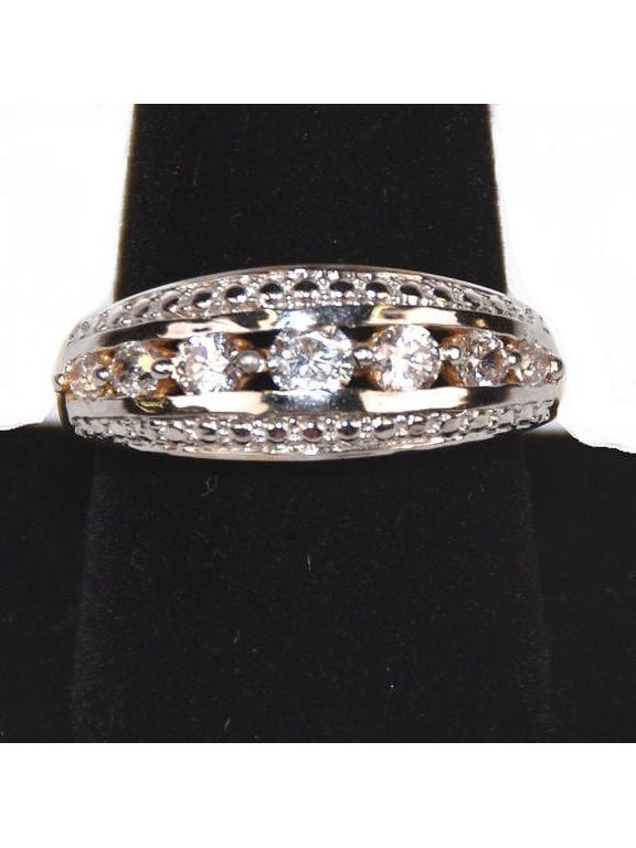 Lot of 78 Pieces Women's Sparkling cz Rings Number 10