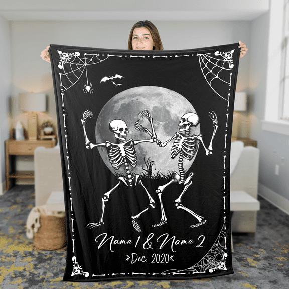 Lotusprinthandmade Personalized Gothic Skeleton Couple Fleece Blanket 2 Sizes (Made in US) (60"x50"), Horror-Inspired Cozy Throw