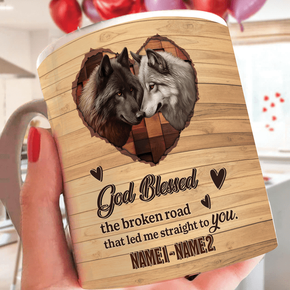 Lotusprinthandmade Personalized Wolf Couple White Ceramic Mug (11oz) (Made In US), Romantic Valentine Gift Mug
