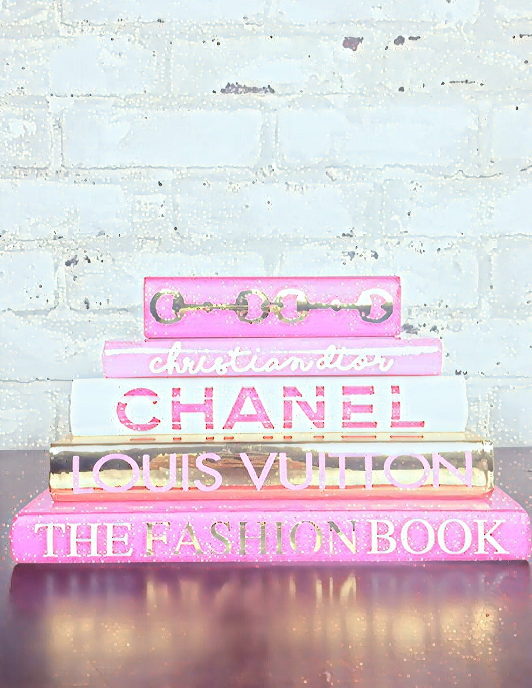 Louis Vuitton, Chanel, Christian Dior, in All Things Pink : BLANK  composition notebook 8.5 x 11, 118 DOT GRID PAGES (Paperback)