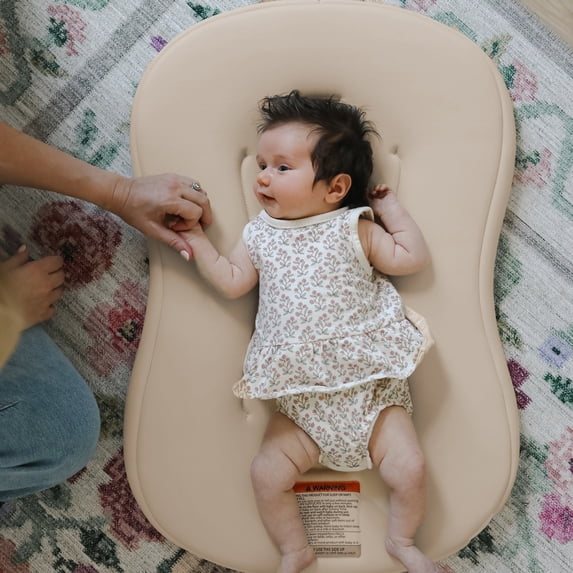 Snuggle Me® Curve Lite Baby Lounger - Sand