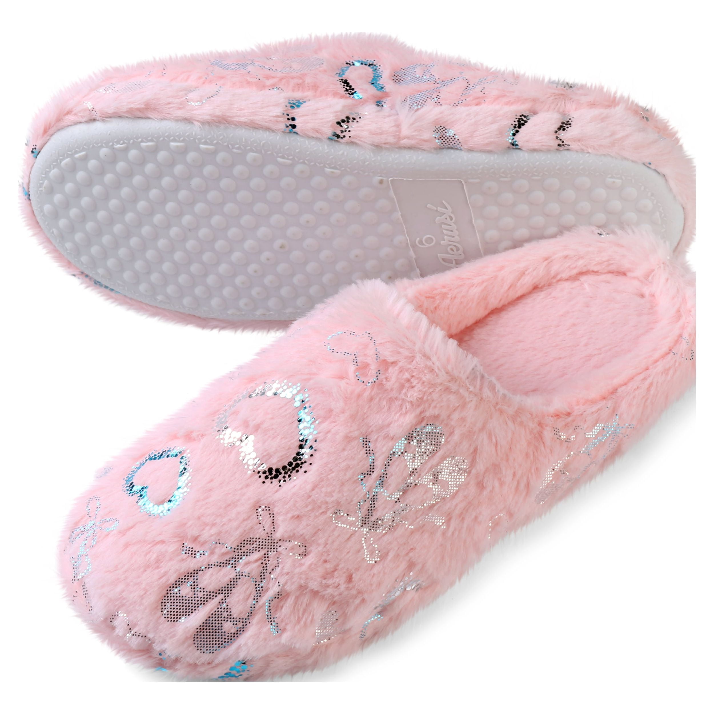 Love Heart Memory Foam Slip-On Indoor Spa Slippers for Women – Plush, Cozy, Non-Slip Sole, Heart Design