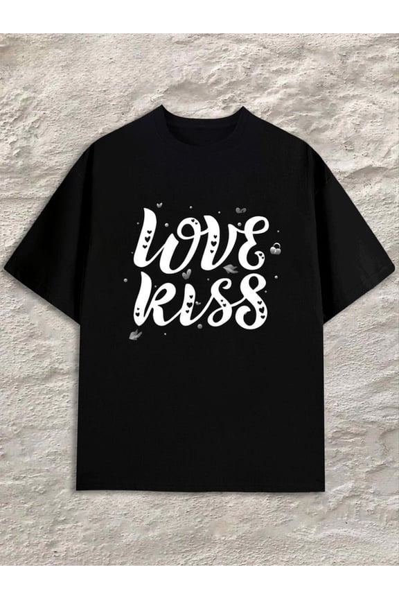 Love Kiss Tee men black Summer wear Vintage-inspired, comfortable fit Basic Unisex Shirt Short Sleeve tshirts Classic Unisex Shirt Graphic tshirts