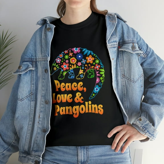 Love Pangolins 60s 70s Peace, Love & Pangolins T-Shirt