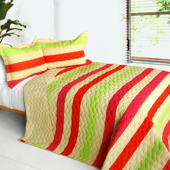 Love Rain 3PC Patchwork Quilt Set (Full/Queen Size)