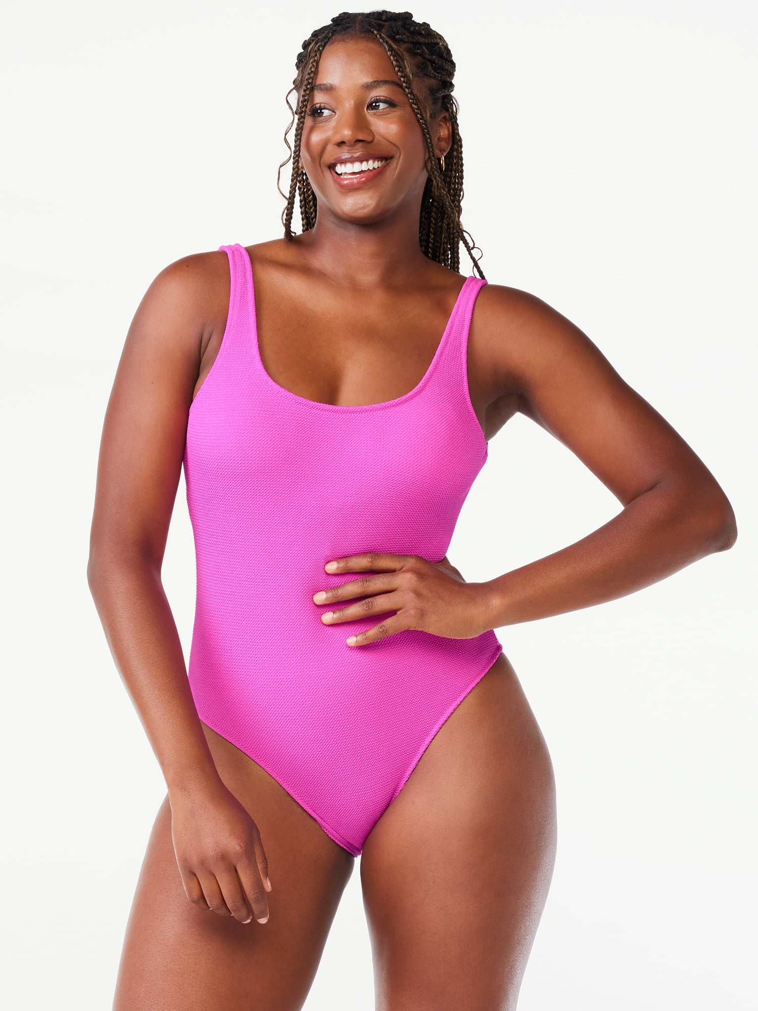 Love & Sports Women's Black Scrunchy Scooped Back Classic One-Piece  Swimsuit, Sizes XS-XXL