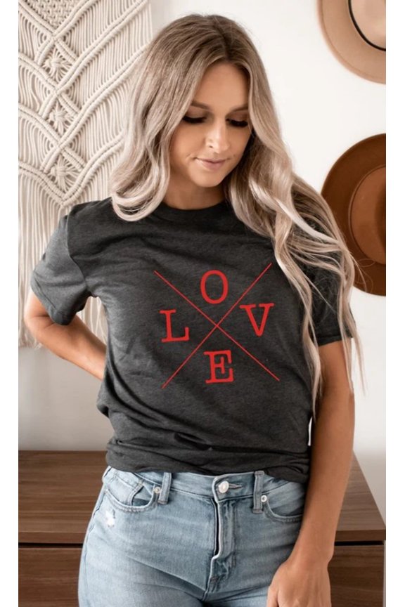 Love Valentines Day PLUS SIZE Graphic Tee T-Shirt