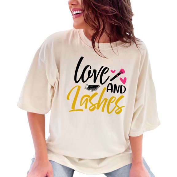 Love and Lashes Makeup Enthusiast, Ivory Comfort Colors T-Shirt, XL