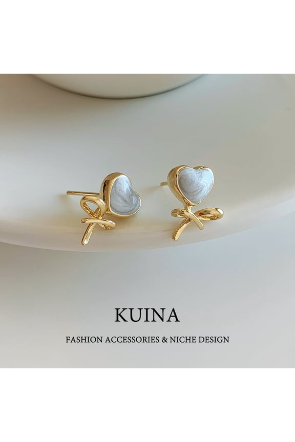 Love bow delicate small earrings female sterling silver needle new explosive models earrings senior sense of enamel ear jewelry