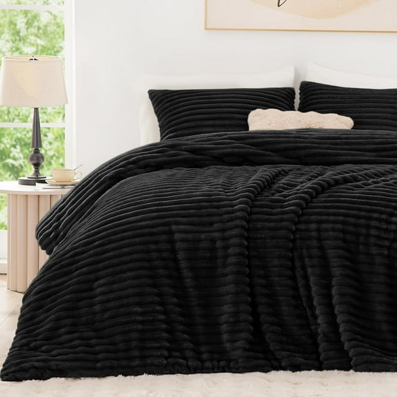 Love's cabin Fluffy Comforter Set King Size - Super Soft Faux Fur Stripe Jacquard Comforter 3 Pieces, Black Fleece Bedding Set,Winter Warm Bed Set,1 Comforter with 2 Pillowcases