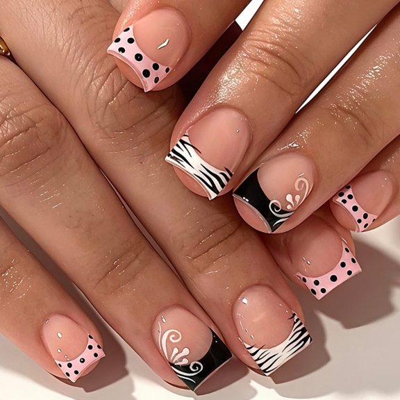 Lovely Cake Color Press On Artificial Nail With Moon Pattern ABS