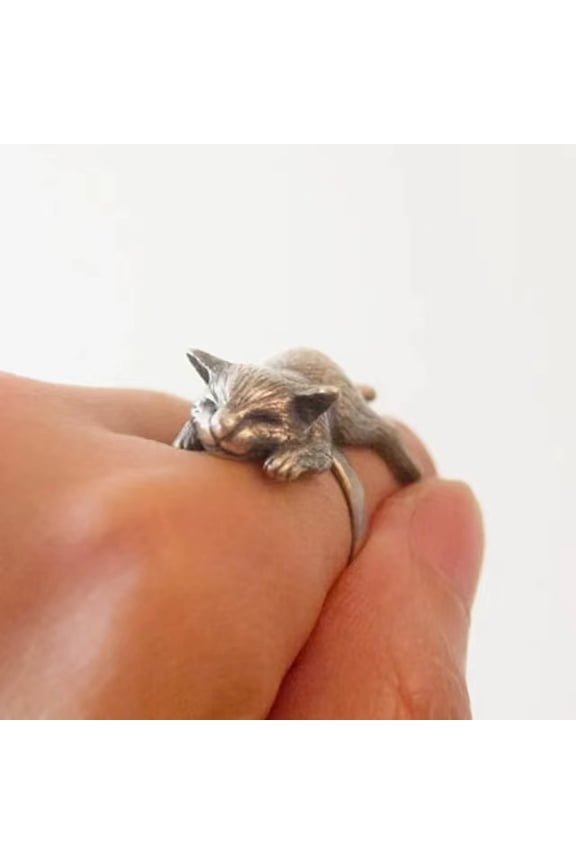 Lovely Sleeping Cat Finger Ring - Retro Cat Kitty Lying on Finger Design for Cat Lover
