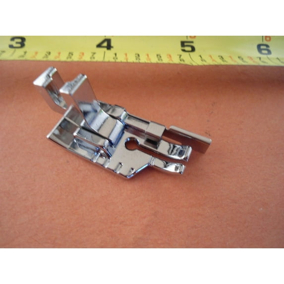 Low Shank Sewing Machine 1-4 (Quarter Inch) Quilting Sewing Machine Presser Foot with Edge Guide - For Home Singer, Brother, Janome, Kenmore, Babylock Sewing machines and more