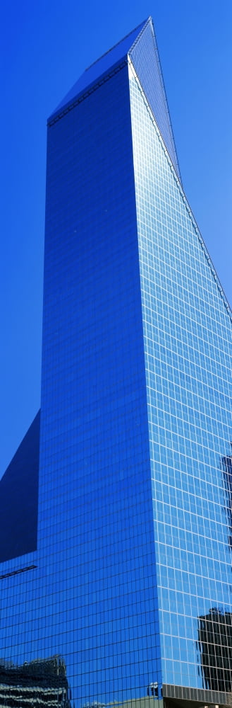 Low angle view of a tower Fountain Place Dallas Texas USA Canvas Art - Panoramic Images (36 x 12)