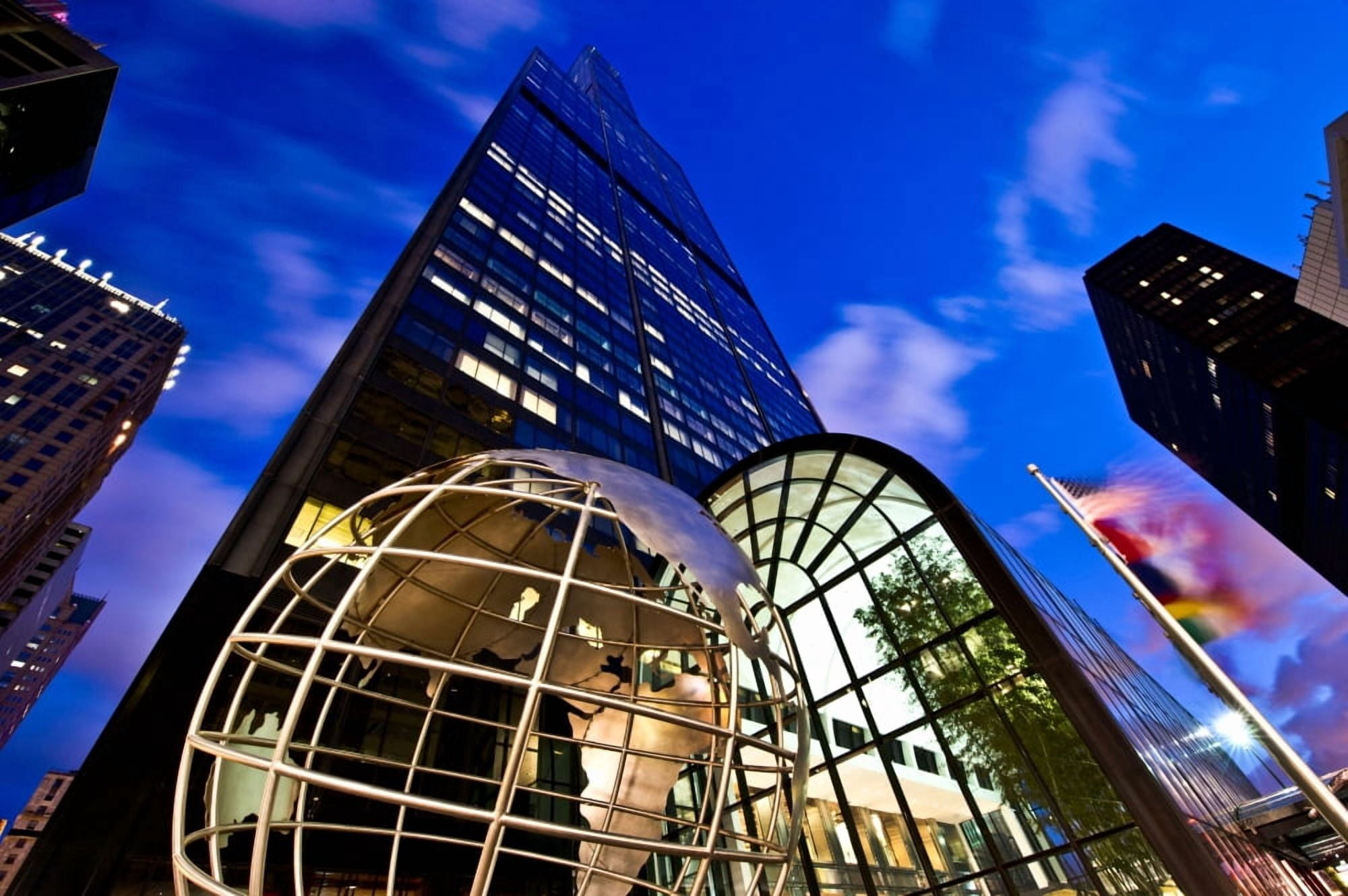 Low angle view of skyscrapers Willis Tower Chicago Cook County Illinois USA Canvas Art - Panoramic Images (36 x 12)