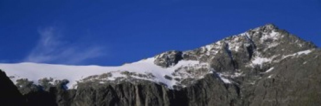 Low angle view of snow on a mountain Darran Mountains Fiordland National Park South Island New Zealand New Zealand Canvas Art - Panoramic Images (18 x 6)