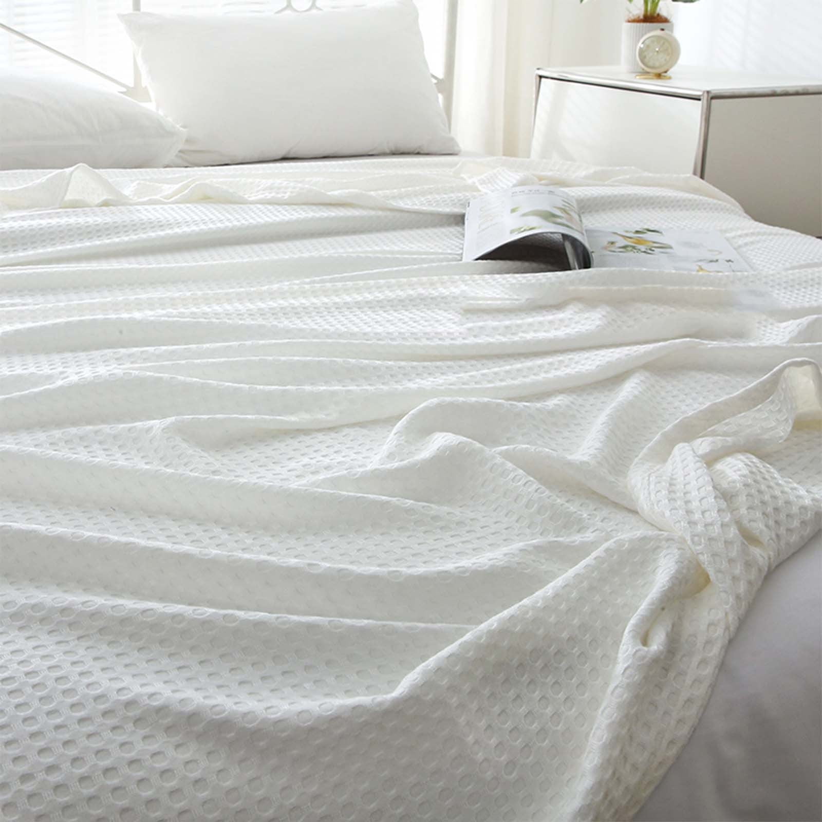 Loyerfyivos Cotton Blankets Queen Size for Bed - Waffle Weave Blankets for Summer, Lightweight and Breathable Soft Woven Blankets for Spring, White, 43.31x51.18in (White)