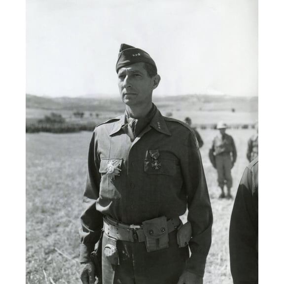 Lt. Gen. Mark Clark History (18 x 24)