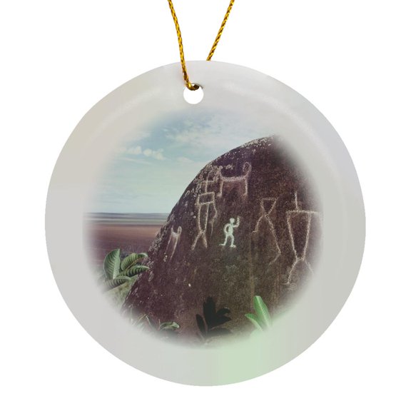 3drose, Luahiwa Petroglyphs, Lanai, Hawaii - Us12 Dpb0614 - Douglas Peebles, Circle Porcelain Ornament