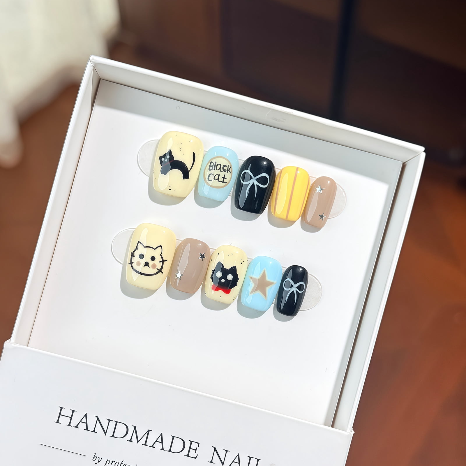 [Lucky Cat] Korean sweet hand-painted bow cartoon cute kitten design ...