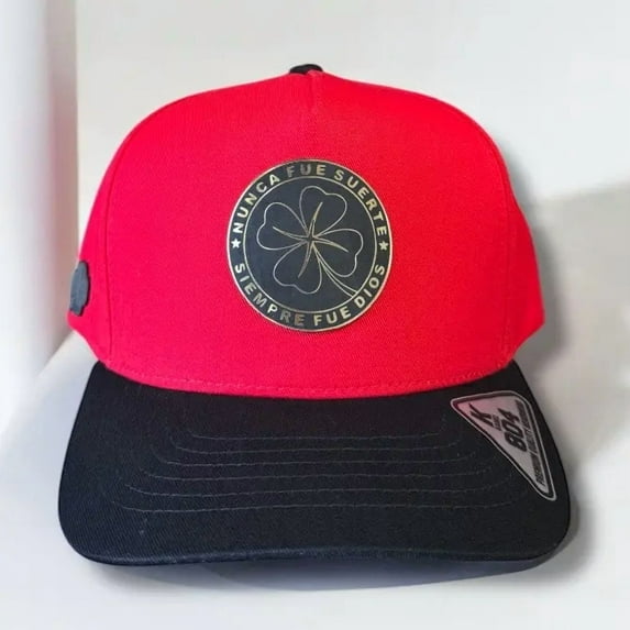 Lucky Clover Hat, Adjustable Snapback Cap with Four Leaf Clover and Inspirational Quote Design, Stylish Statement Piece for Men and Women, Perfect for Streetwear, Festivals and Daily Fashion