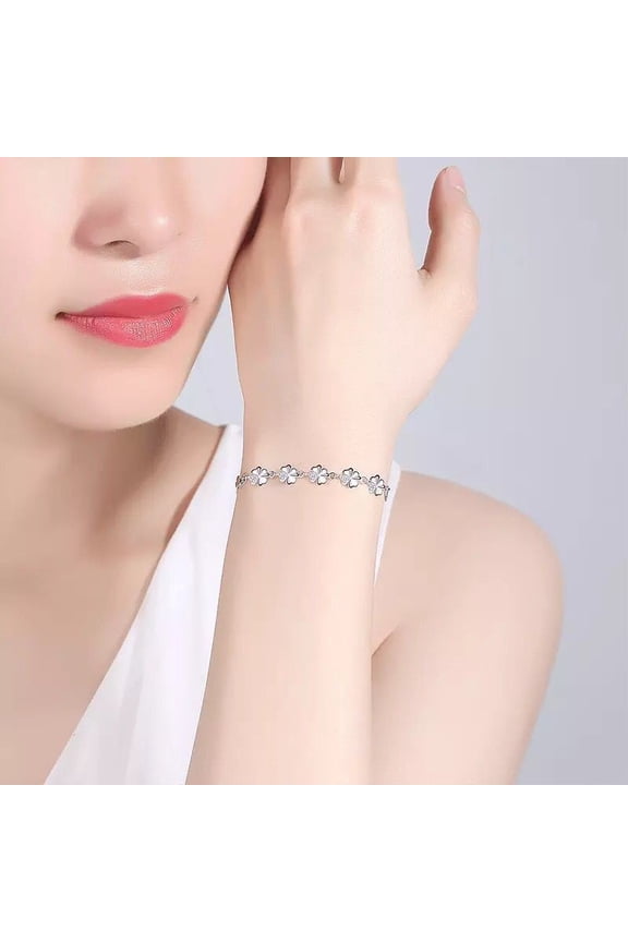Lucky Four-Leaf Clover Silver Plated Bracelet Micro Rhinestone 925 Jewelry Japanese And Korean Simple Fashion