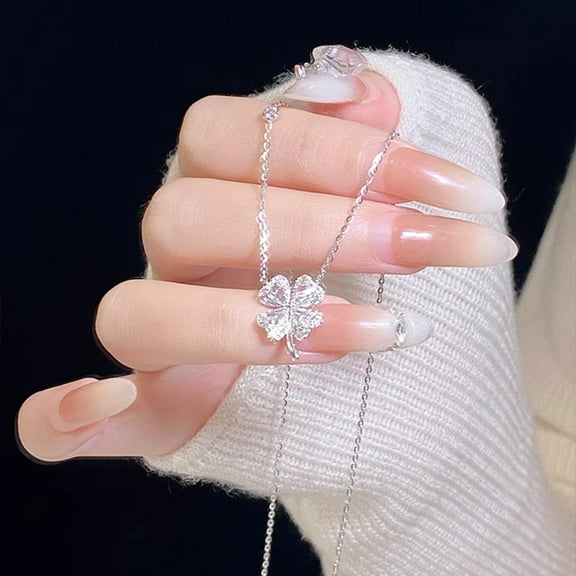 Lucky Four-leaf Clover Necklace For Women Light Luxury Minority