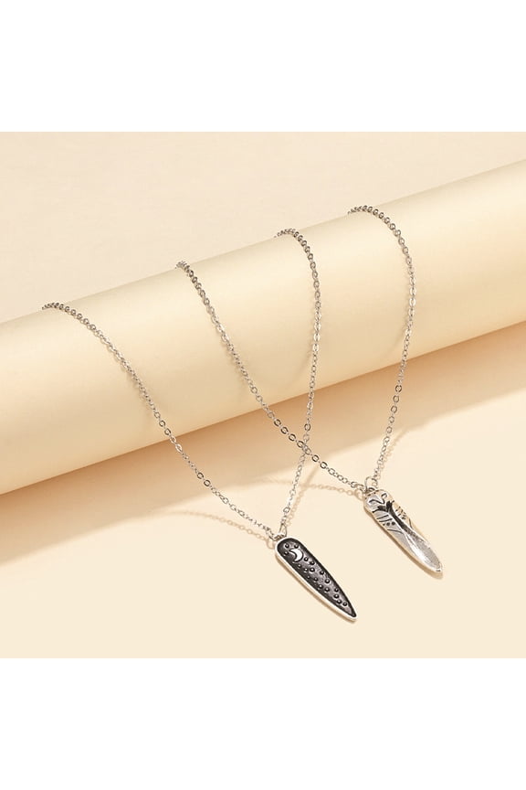 Lucky Silver Owl Necklace,Vintage Owl Pendant,Owl Clavicle Chain with Moon and Stars,Couple Clavicle Eagle Chain Jewelry Party Accessories Gift,for Women Men Gifts