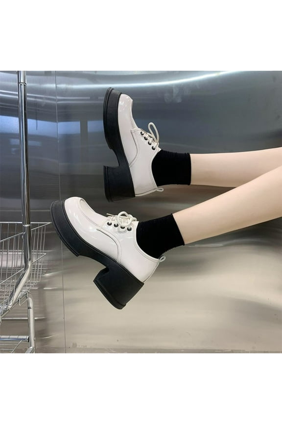 Small Fragrant Style Round-toe Pearl French Retro Mary Shoes For Women Flat Shallow Mouth Gentle Patent Leather Spring