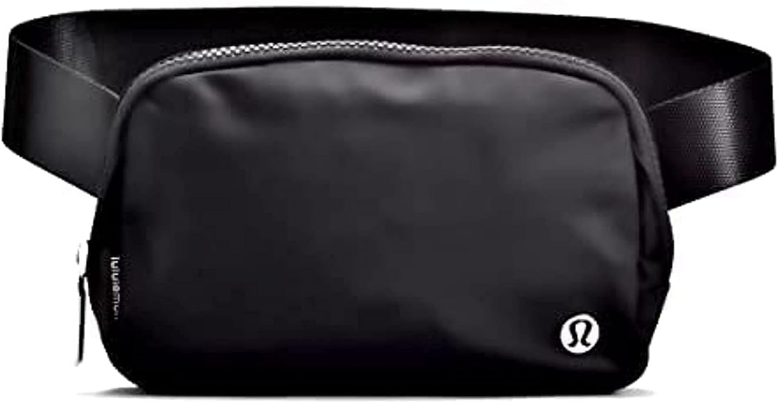 Lululemon Athletica Everywhere Belt Bag, Black, 7.5 x 5 x 2 inches 