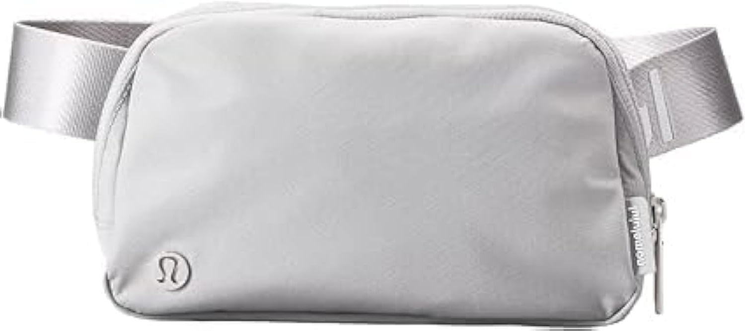 Lululemon Athletica, Lululemon Everywhere Belt Bag 1L (Silver Drop)