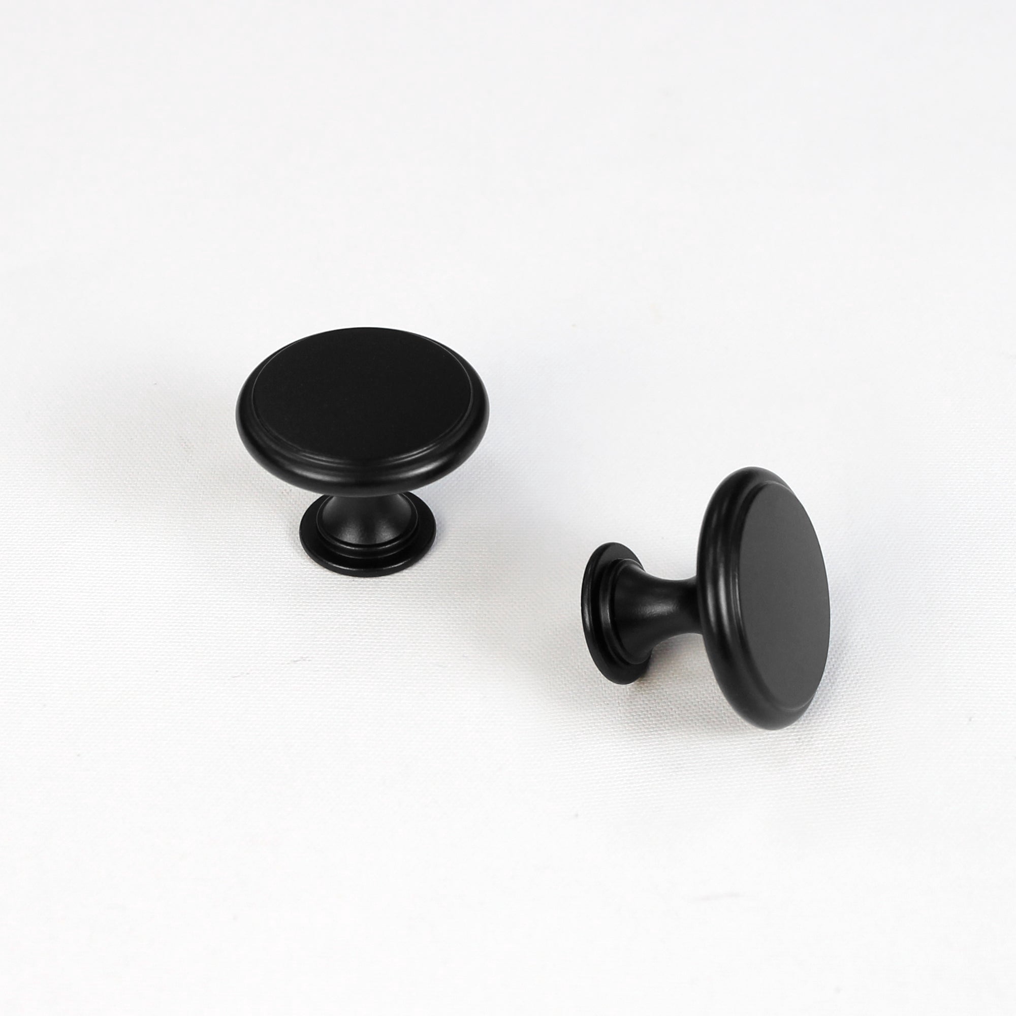 Lumi Home Furnishings Cabinet Knob Classic Matte Black 8-Pack