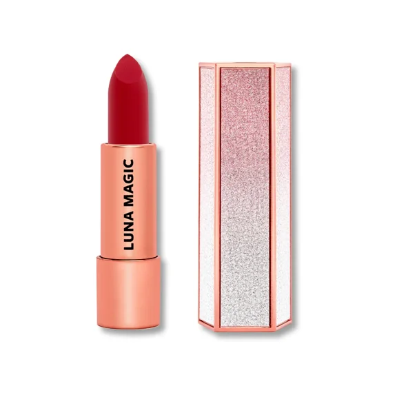 LUNA MAGIC Silky Velvet Finish Bullet Lipstick, Tribeca, Red, 3.6g