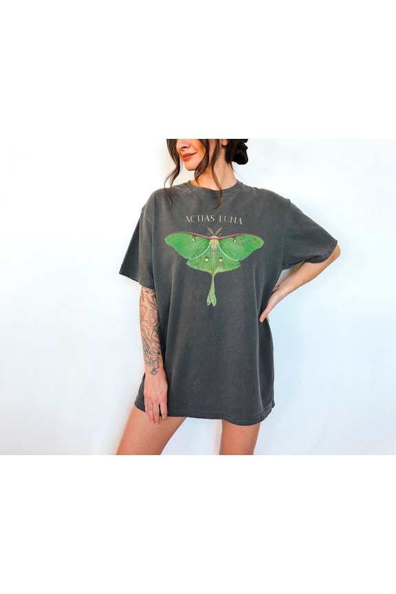 Luna Moon Moth Fairycore Mystical Retro T-Shirt